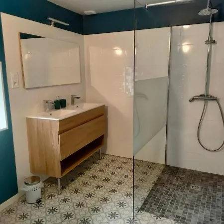 Gîte chaleureux au cœur du village Roquetaillade Extérieur photo